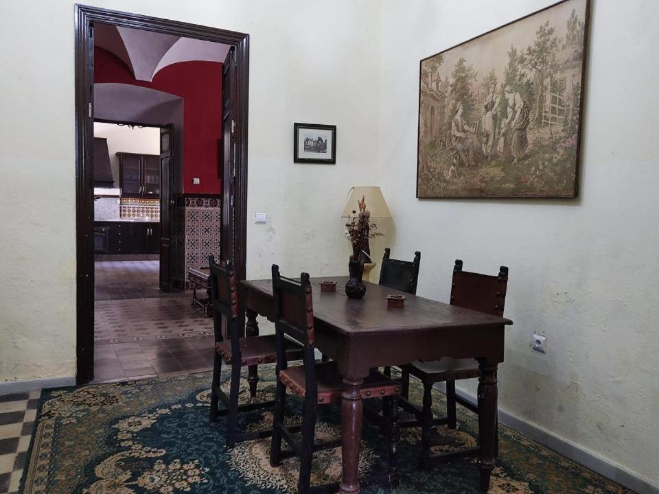 Apartamentos Jp Fregenal Фрехеналь-де-ла-Сьєрра Екстер'єр фото
